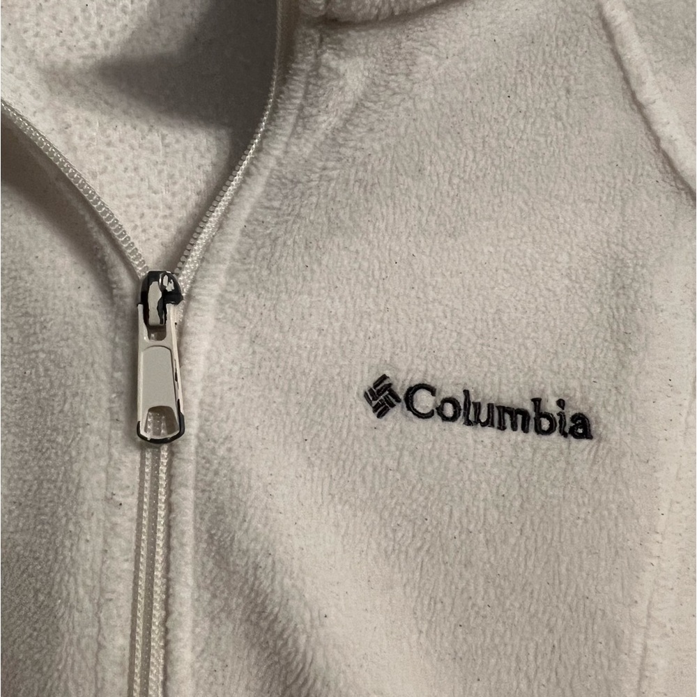 Women’s Columbia Jacket - Picture 2 of 4